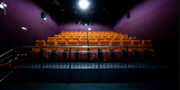 Can You Watch Movies in Theater with Eustachian Tube Dysfunction