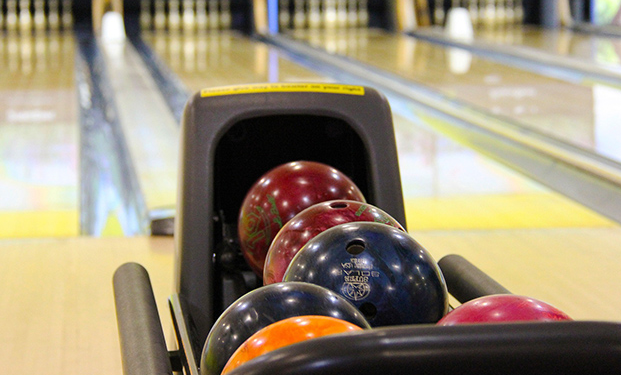 Is Bowling a Sport a Dow High School