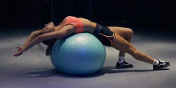 a Slit in Sport Coat for Boutonniere