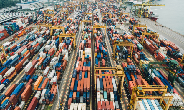 What Significant Contributions Did the AN-22 Have to Logistics